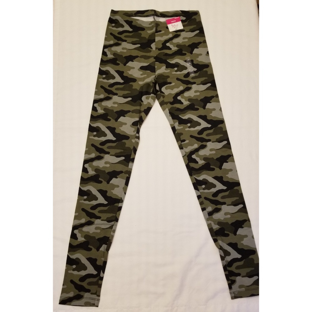 NWT camo leggings - Picture 2 of 4